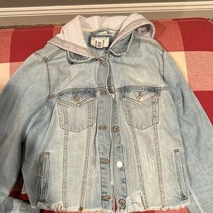 Forever 21 cropped Jean Jacket